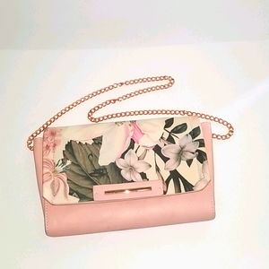 Danielle Nicole Purse